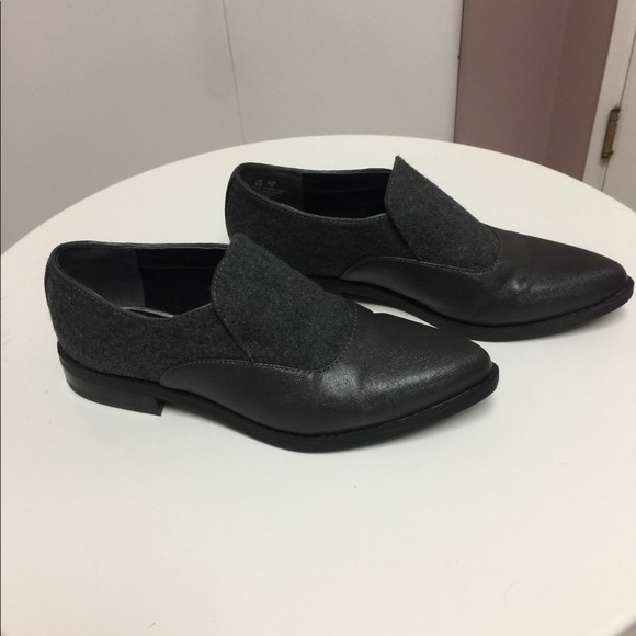 Shoes - Picture 5 of 8